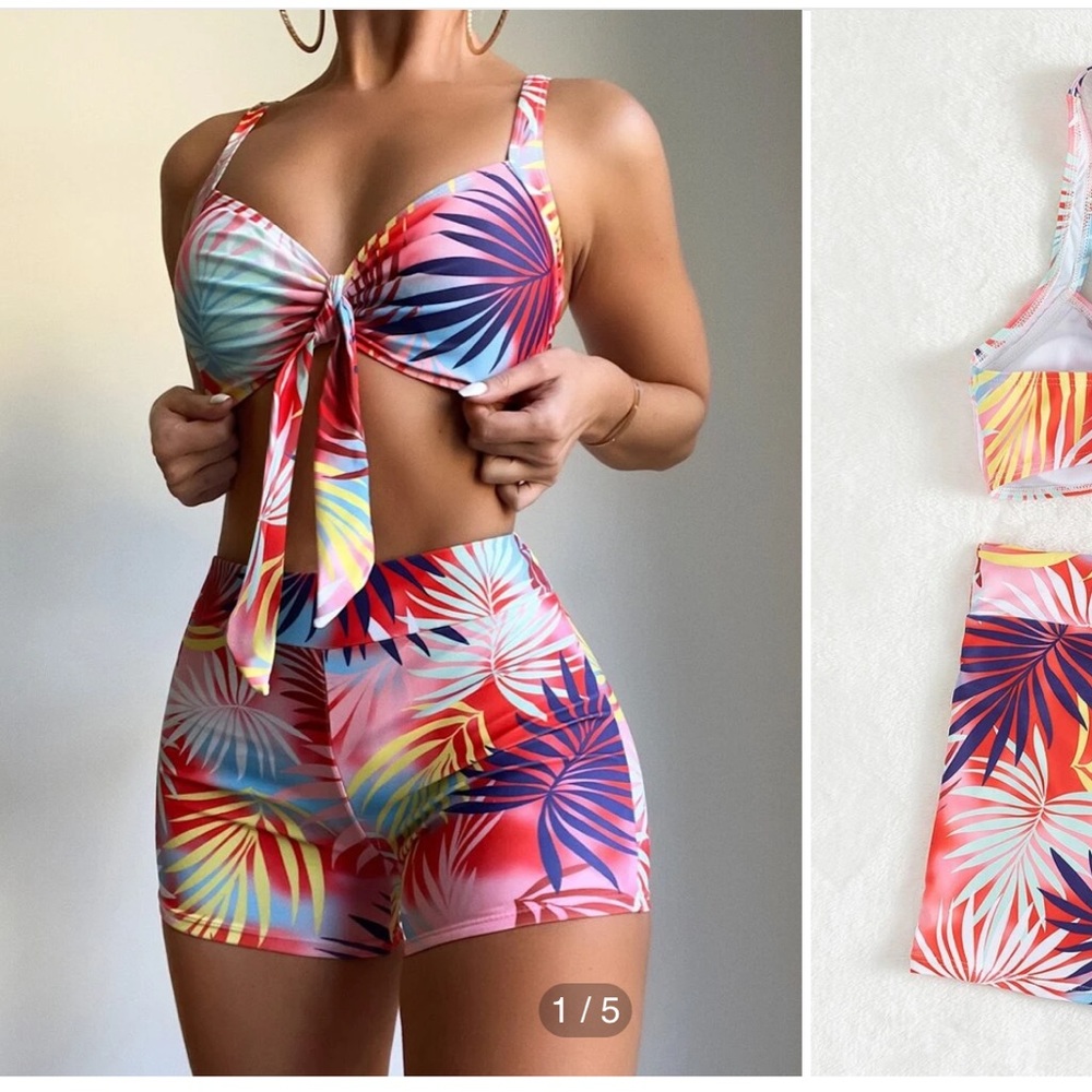 NWOT Plant Print Knot Front Shorts Bikini Swimsuit